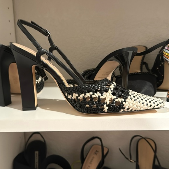 Shoes - Brand new never worn